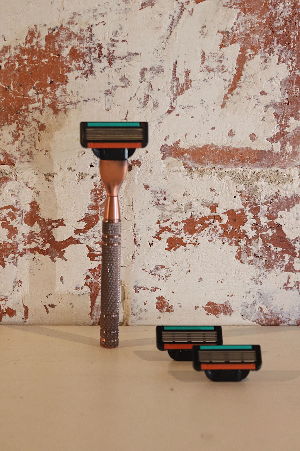 6 Blade Razor Kit